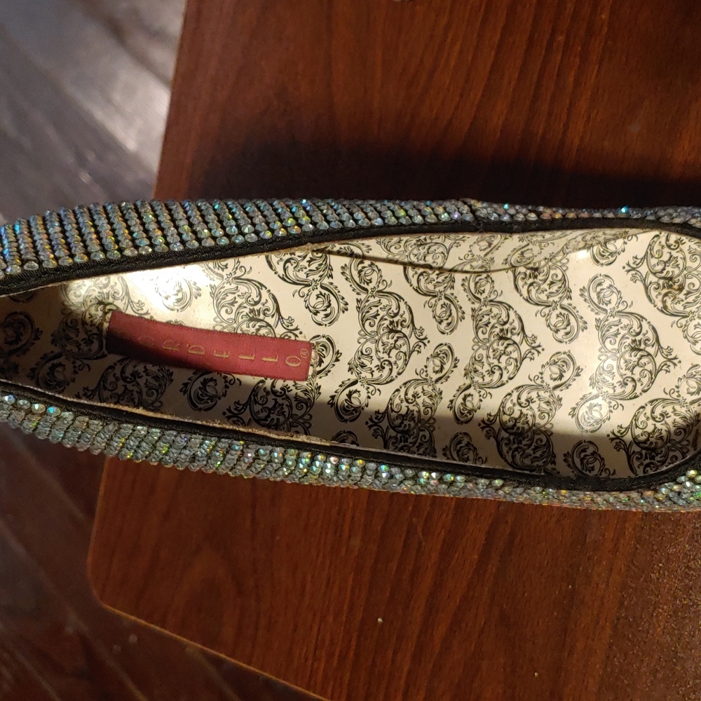 Heels - Picture 2 of 4